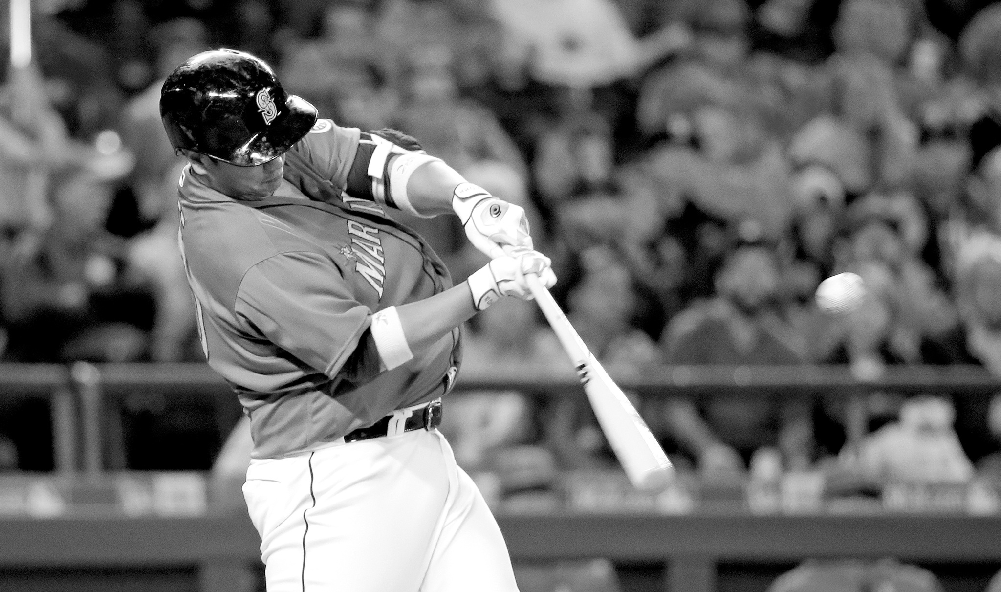 The Associated Press                                Seattle’s Dae-Ho Lee singles against the Los Angeles Angels in the second inning Friday in Seattle.