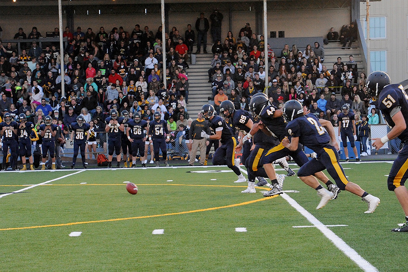 PREP FOOTBALL NOTEBOOK: Forks returns to the home sideline, Port Townsend, Sequim and Chimacum upgrade helmet logos