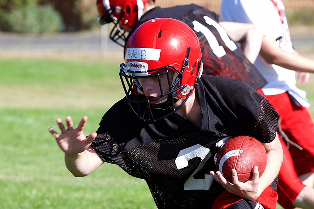 HIGH SCHOOL FOOTBALL PICKS: A new season begins tonight