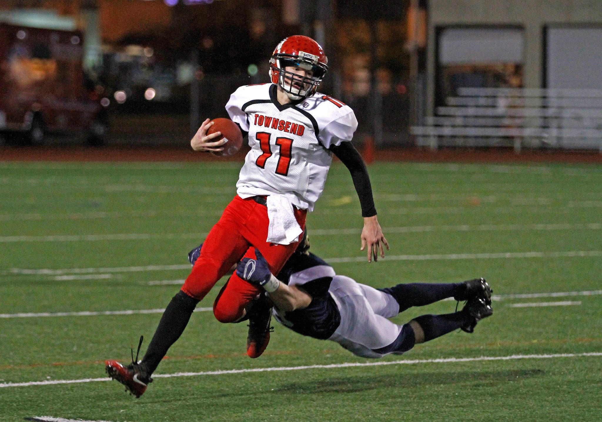 PREP FOOTBALL: Port Townsend, Quilcene lose, Crescent rolls to big win