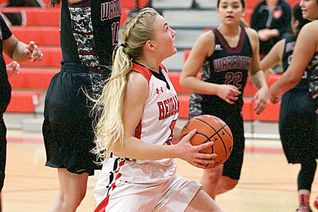 PREP SPORTS ROUNDUP: Port Townsend girls hoops rallies for win; Port Angeles wrestlers win North Mason Classic