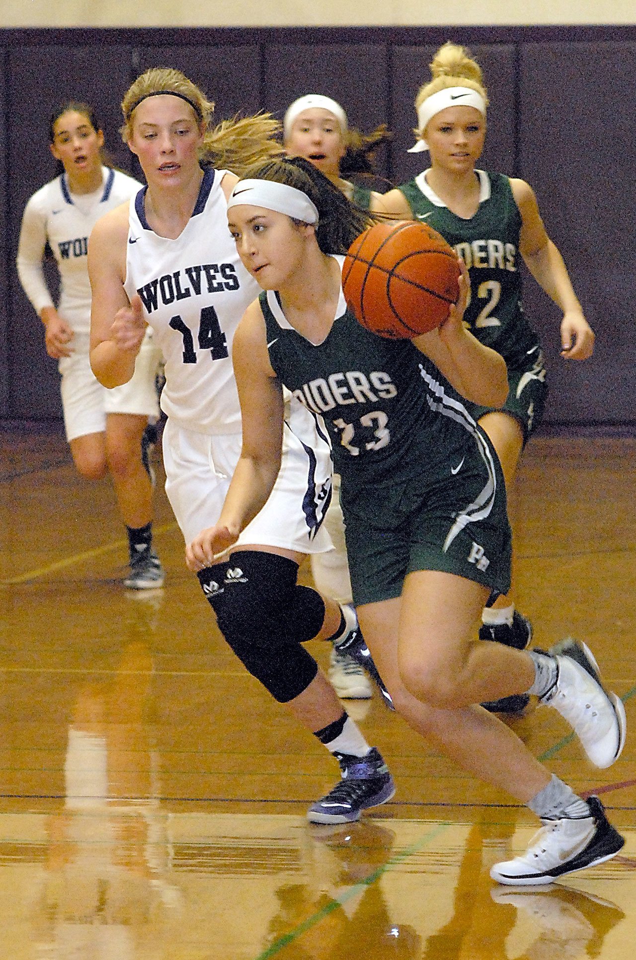 PREP HOOPS: Port Angeles boys, girls sweep rival Sequim