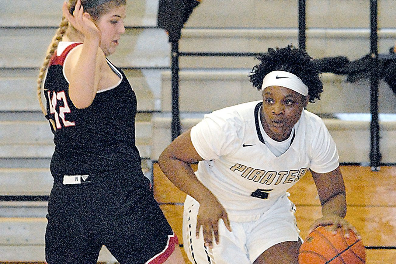 WOMEN’S BASKETBALL: Pirates’ rally comes up short, but still tied for first place