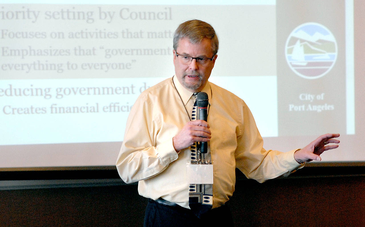 Port Angeles City Manager Dan McKeen delivers a State of the City speech to the Port Angeles Regional Chamber of Commerce on Wednesday. (Keith Thorpe/Peninsula Daily News)