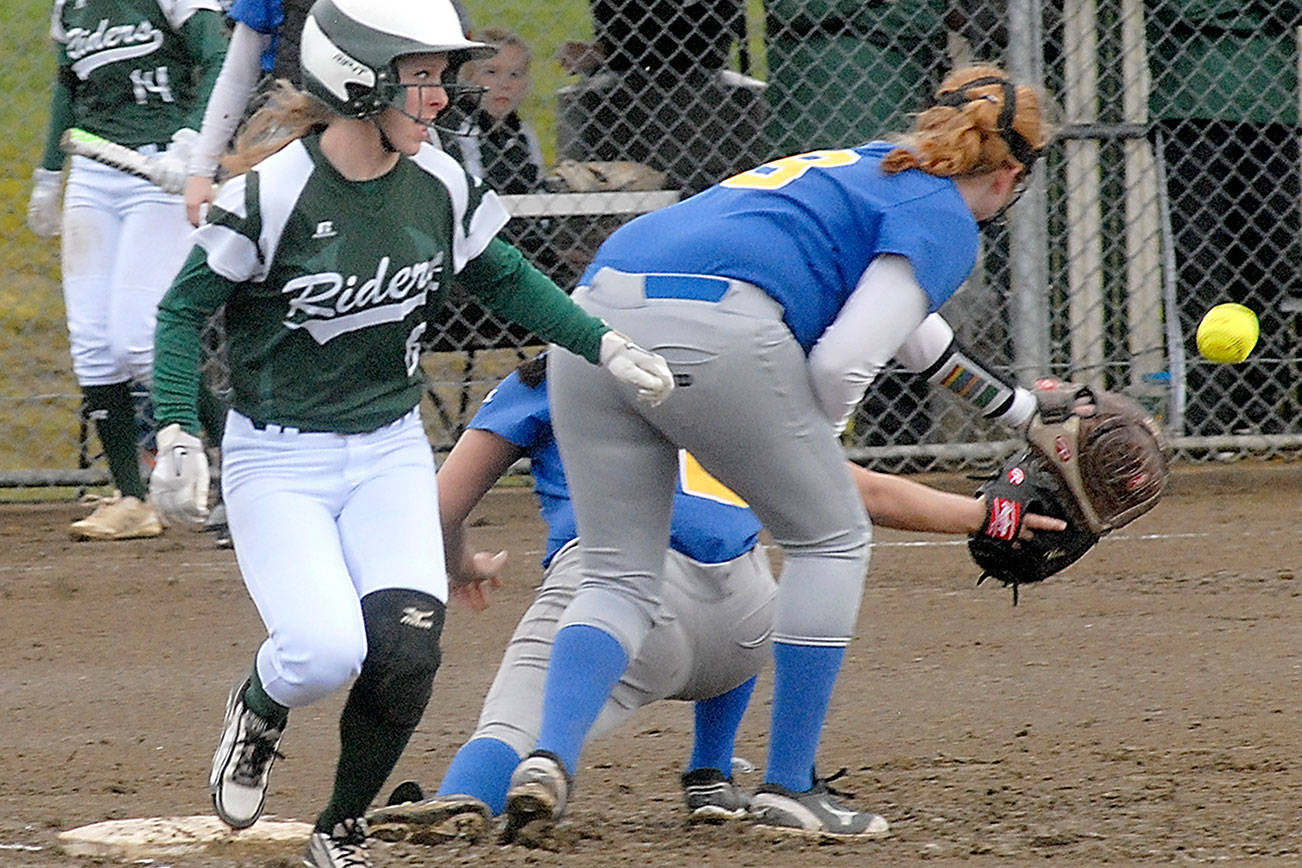 PREP SPORTS ROUNDUP: Port Angeles softball posts one-hit shutout of Bremerton