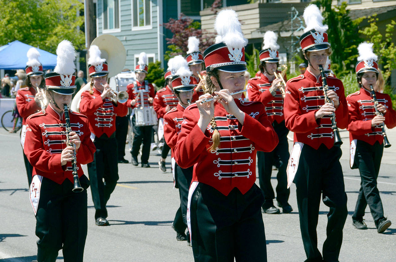 Streets packed for Rhody Fest’s grand parade Peninsula Daily News