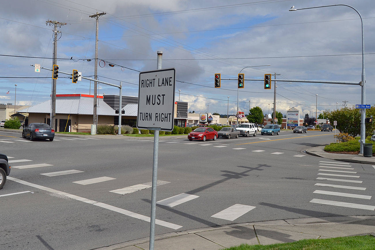 Sequim looks to reduce traffic signal wait times downtown