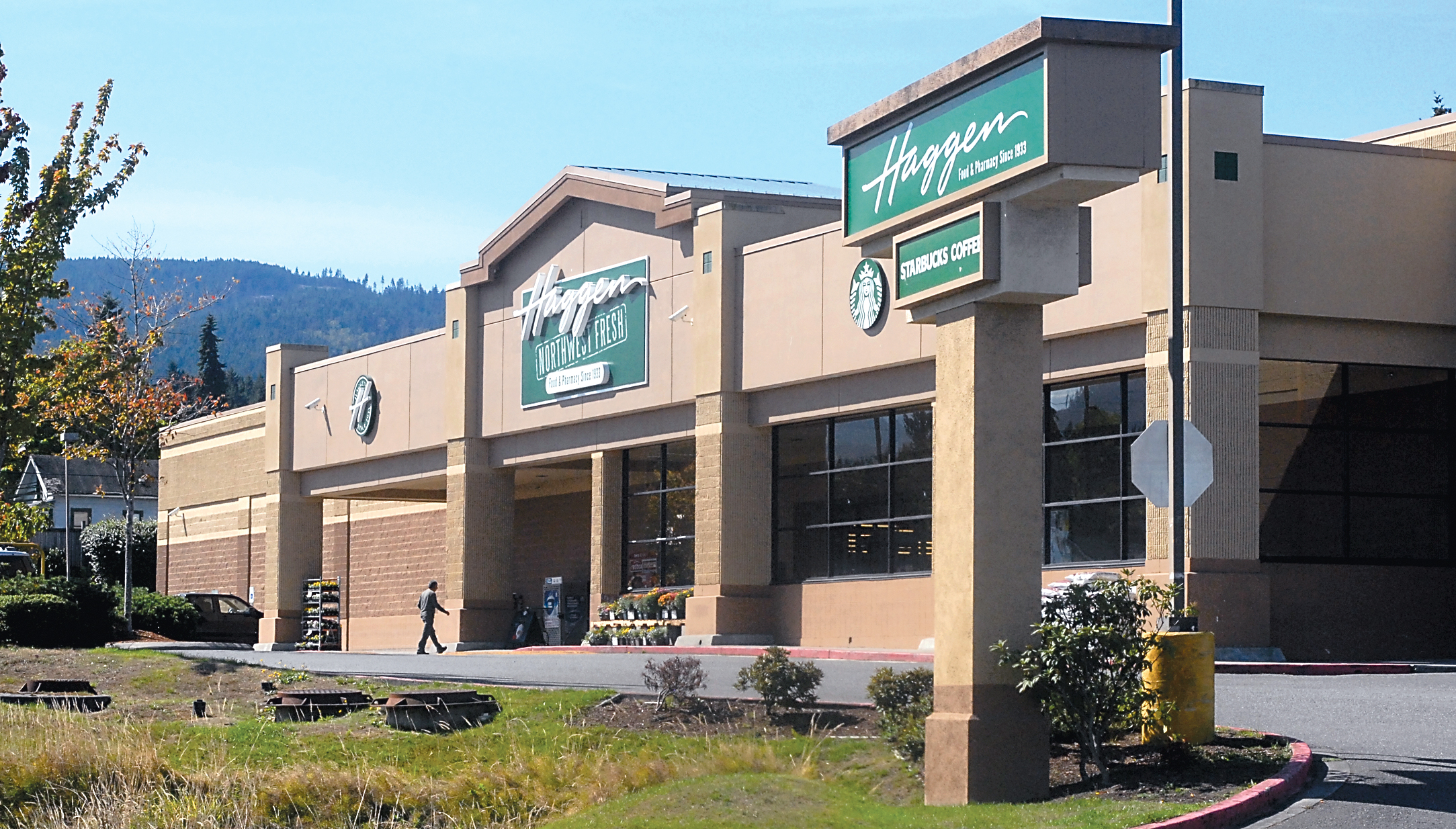 The Haggen Northwest Fresh grocery store in Port Angeles is among those that Haggen plans to keep open. Keith Thorpe/Peninsula Daily News