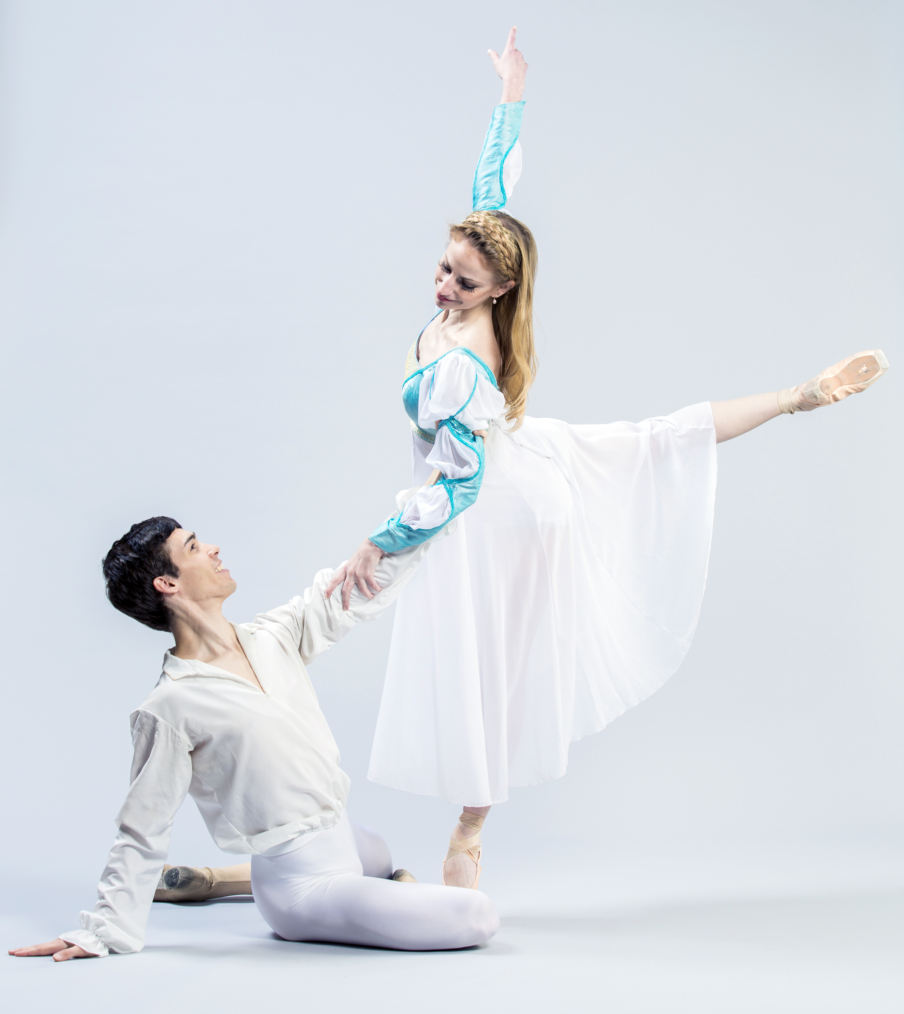 Matthew Cluff as Romeo and Andrea Bayne as Juliet will appear in Ballet Victoria's world premier of “Romeo and Juliet” on Saturday at Port Angeles High School. (Derek Ford)