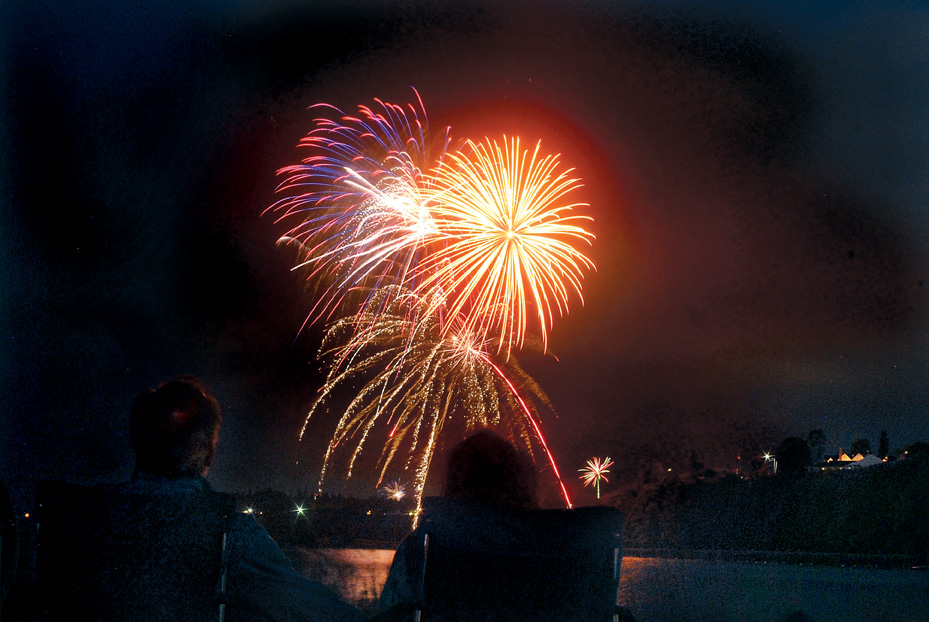 Fireworks explode over Port Angeles Harbor during the annual Independence Day display. (Keith Thorpe/Peninsula Daily News)