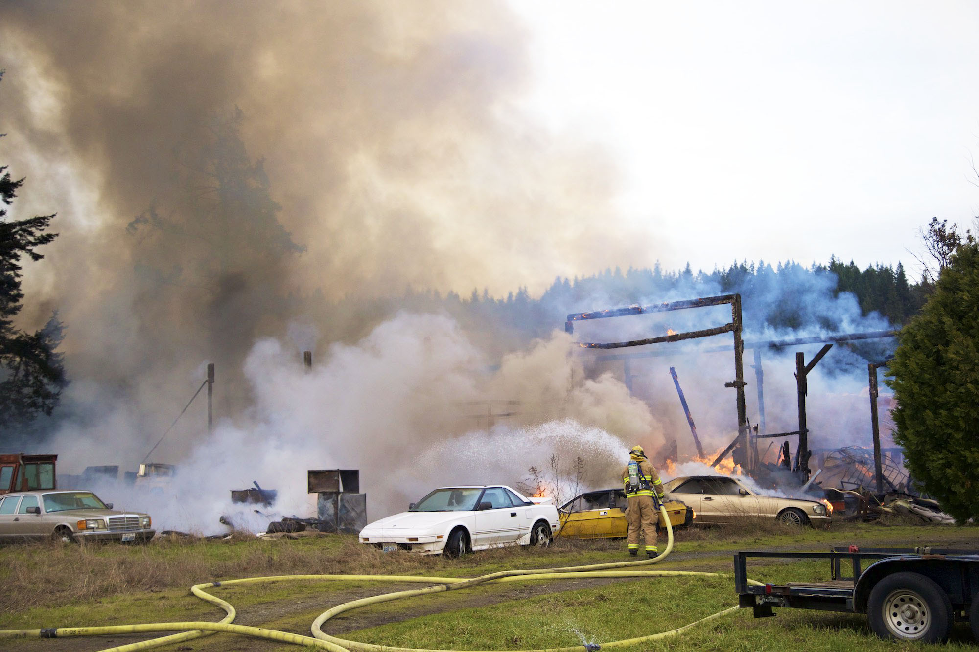 The large Glendale Farm barn already destroyed