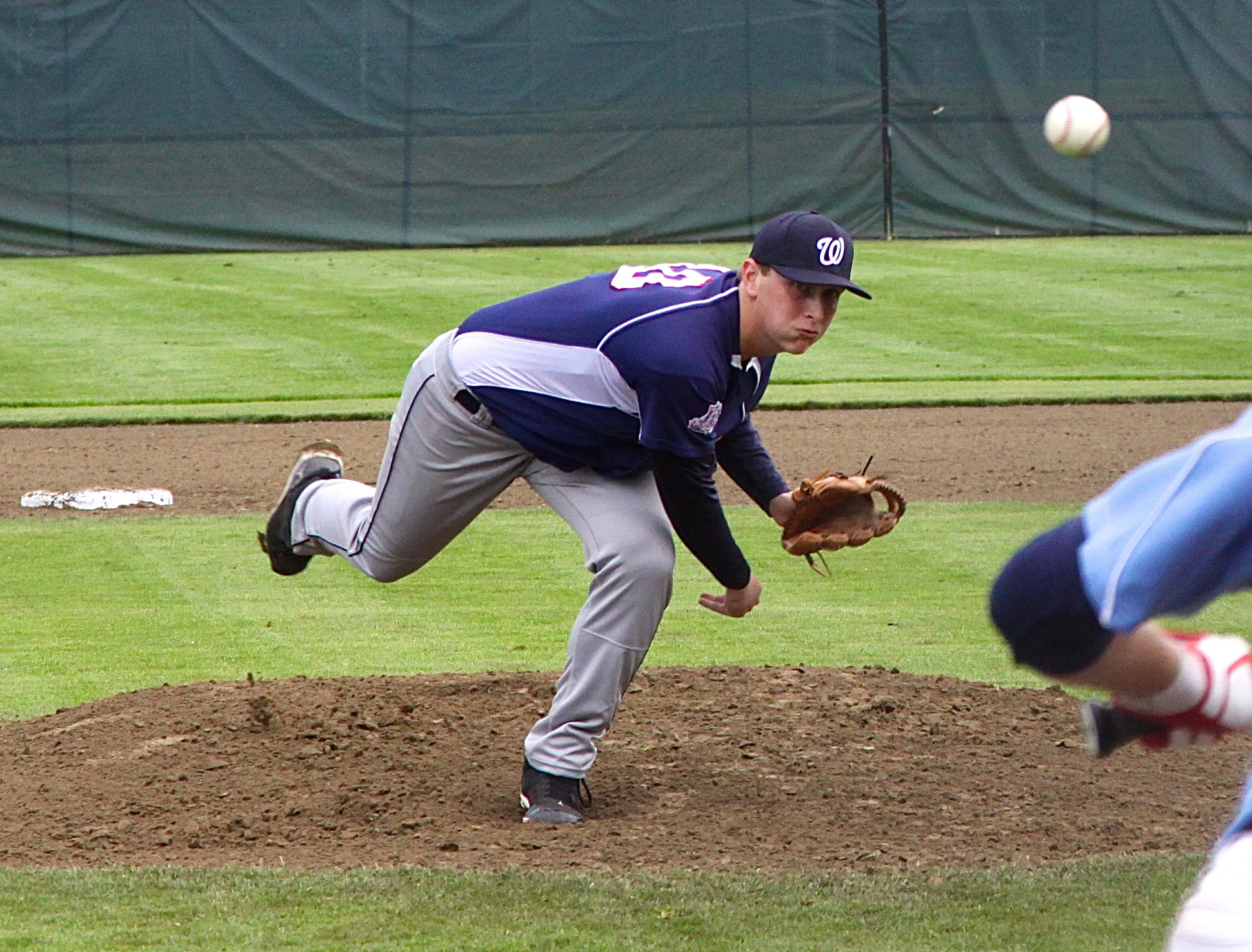 Travis Paynter of Port Angeles pitches for Wilder against Sandberg Baseball during the Firecracker Classic at Civic Field last July. (David Logan/for Peninsula Daily News)