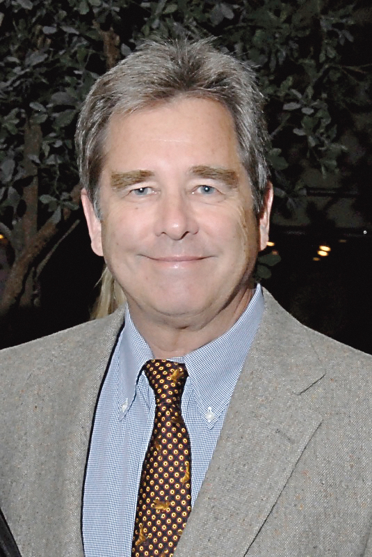 Beau Bridges ()