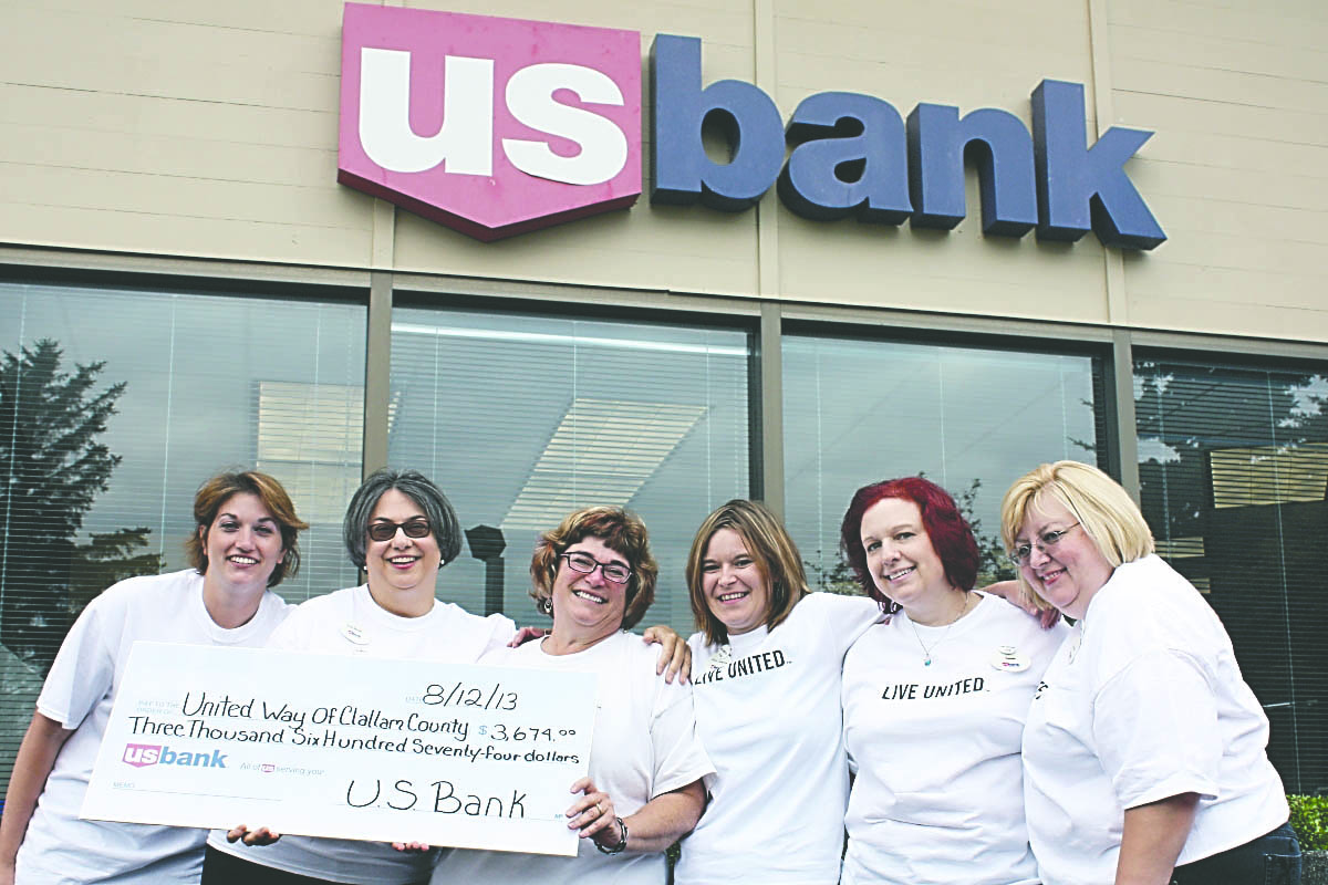 U.S. Bank helps out Clallam United Way