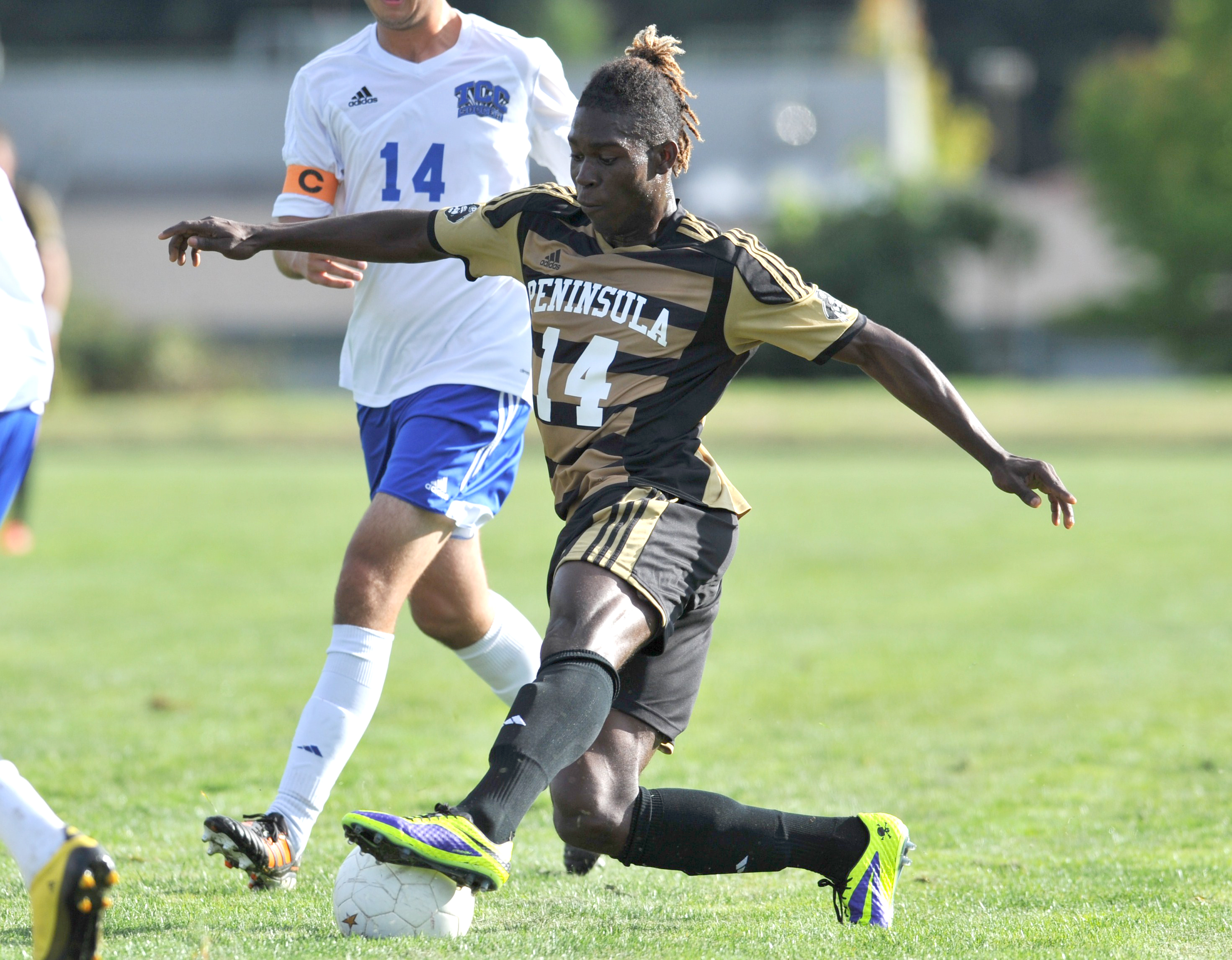 Peninsula College's Ash Apollon is one of the key returners from last season's NWAACC-champion men's team who will play for the Pirates at Saturday's Rumble in the Rainforest. Jeff Halstead/for Peninsula Daily News