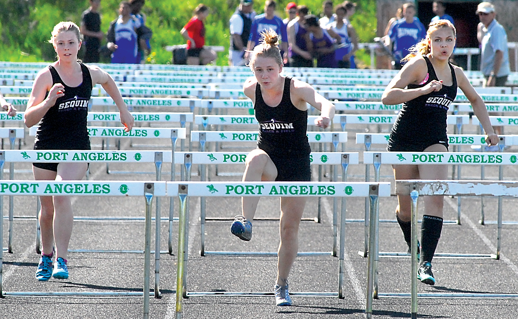 Sequim hurdlers