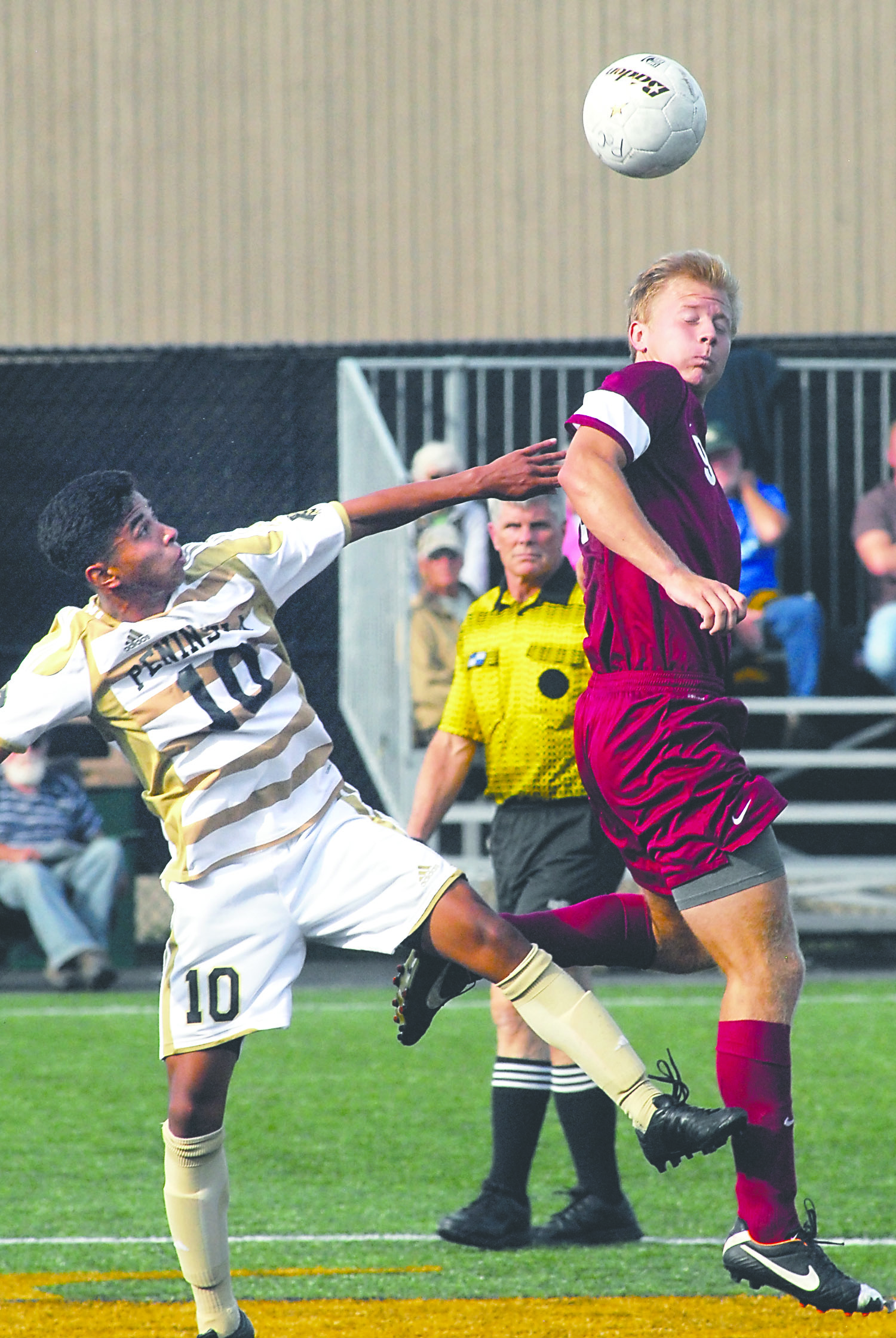 Peninsula College's Erick Urzua