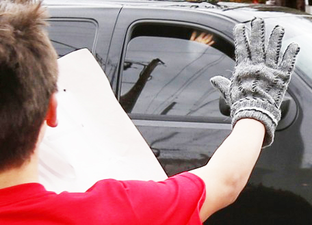 Just the sight of young Nate Hatch's hand showing in a partially opened window was enough to stir and gratify a crowd greeting him Thursday at the Tulalip Indian Reservation. The (Everett) Herald