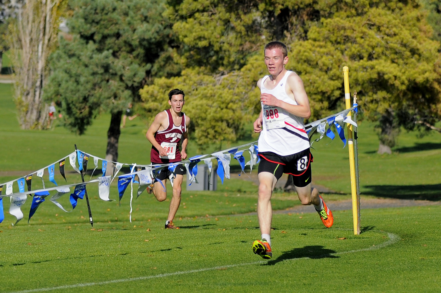 Port Townsend's Ryan Clarke runs the last 200 meters of the boys 1A race on his way to winning a cross country state championship. Dave Shreffler/for Peninsula Daily News