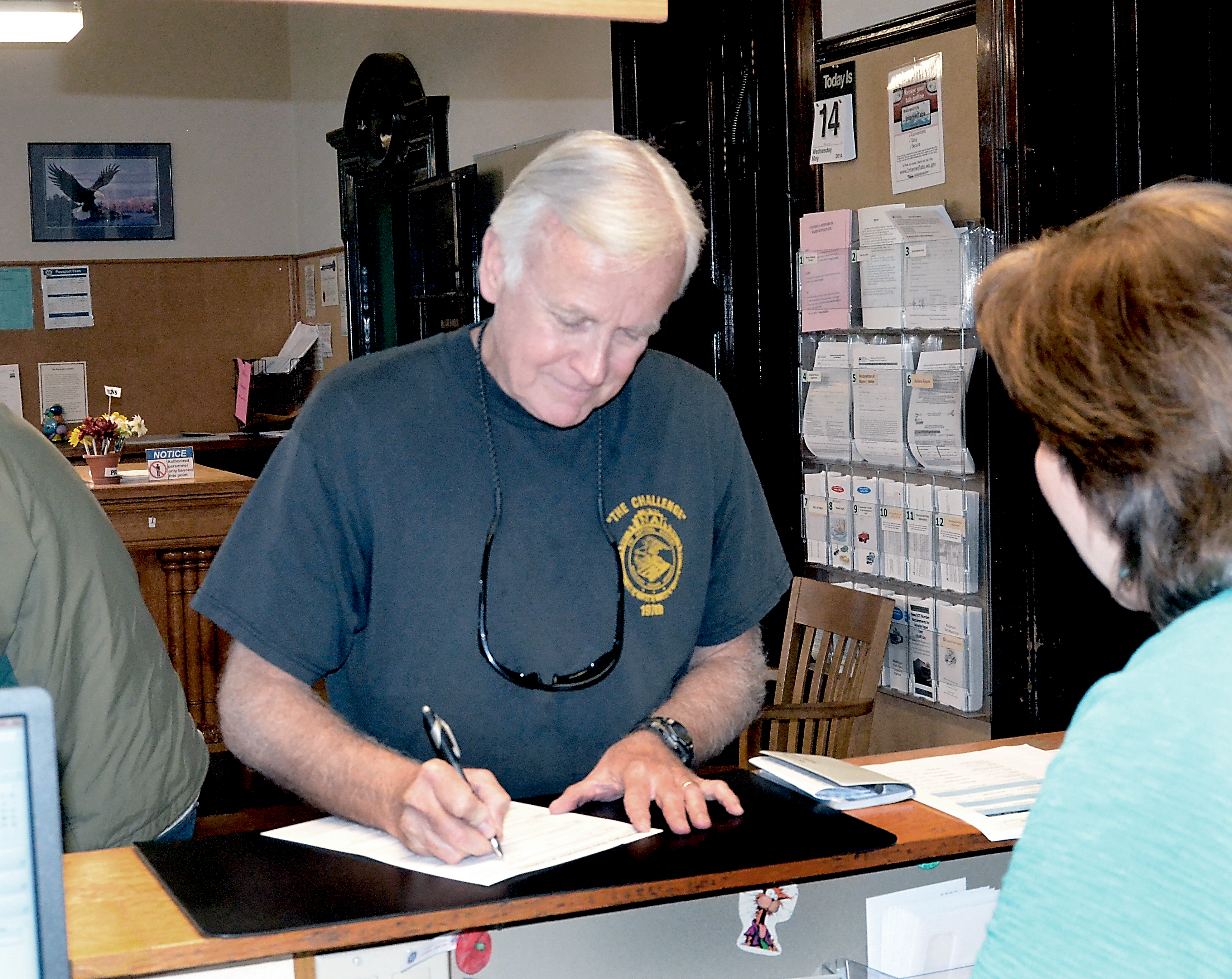 David Stanko of Port Townsend files for the position of Jefferson County Sheriff on Wednesday and is helped by Elections Supervisor Betty Johnson. Filing continues until 4:30 p.m. Friday. Charlie Bermant/Peninsula Daily News