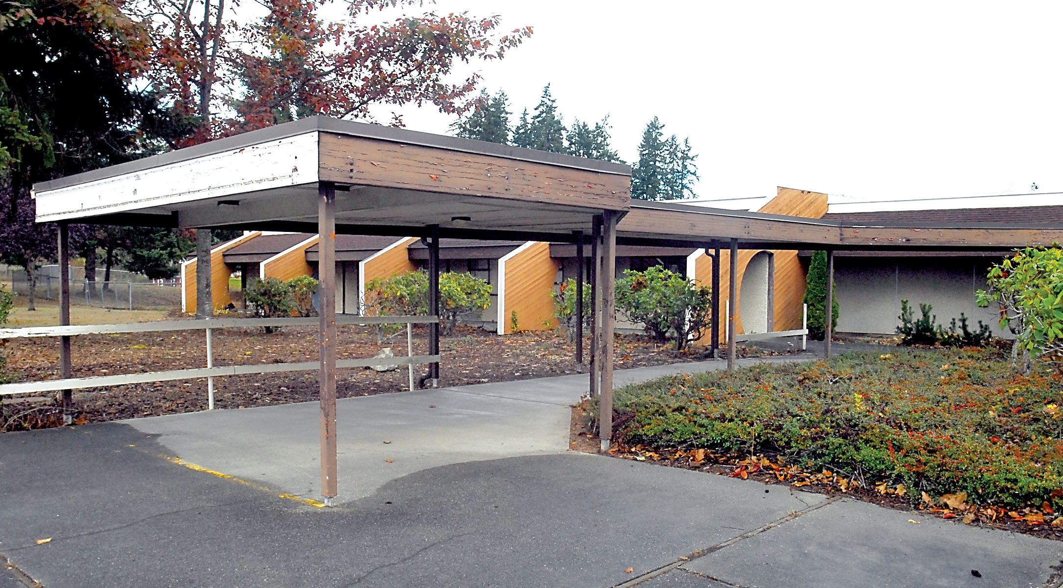 A marijuana growing and processing operation has been cleared to set up in the former Fairview Elementary School in Port Angeles