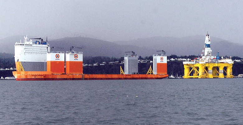 The semi-submersible heavy lift ship Dockwise Vanguard