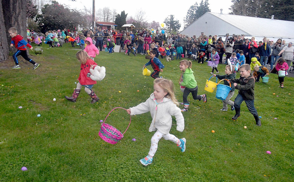 Children to look high and low for Easter eggs | Peninsula Daily News