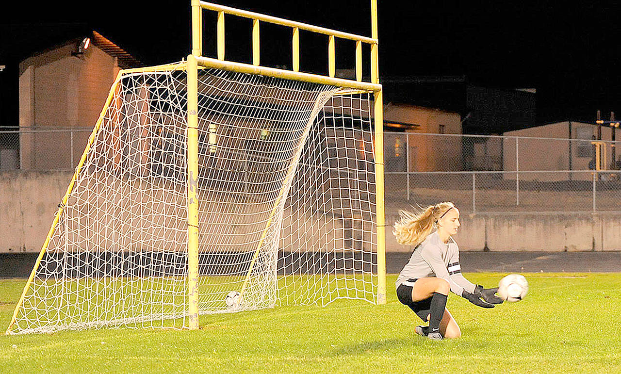 Matthew Nash/Olympic Peninsula News Group Sequim High School standout Claire Henninger will play goalkeeper for the Western Washington Vikings this fall.