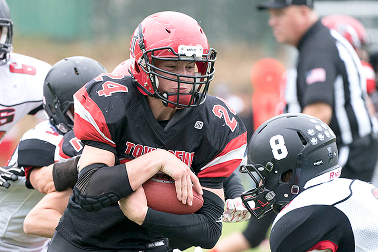 PREP FOOTBALL PREVIEW: Veteran leadership should help Port Townsend