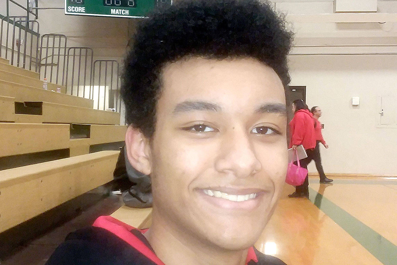 ATHLETE OF THE WEEK: Sean Bitegeko, Neah Bay basketball