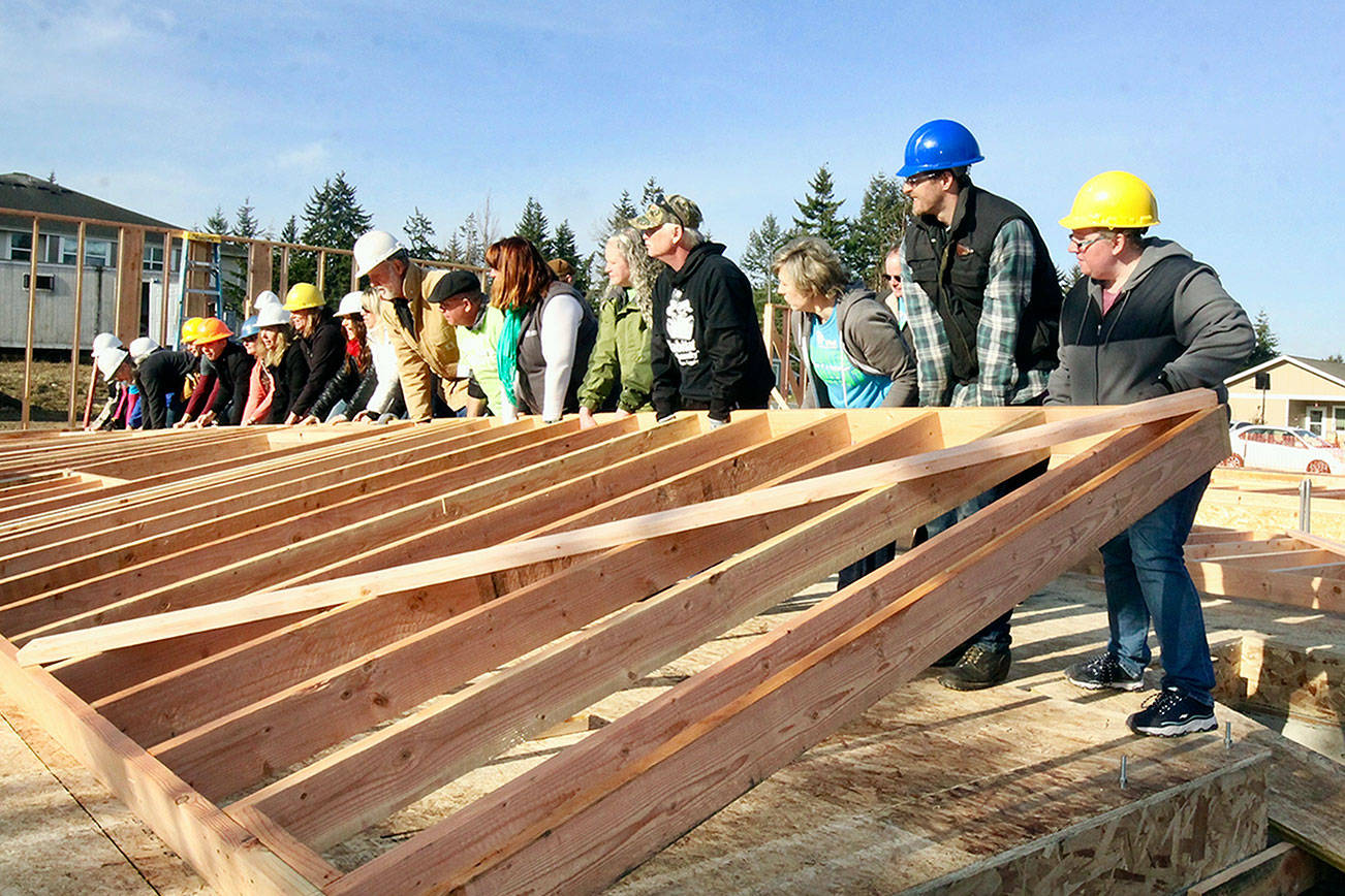 PHOTO Habitat for Humanity raises walls in Port Angeles Peninsula