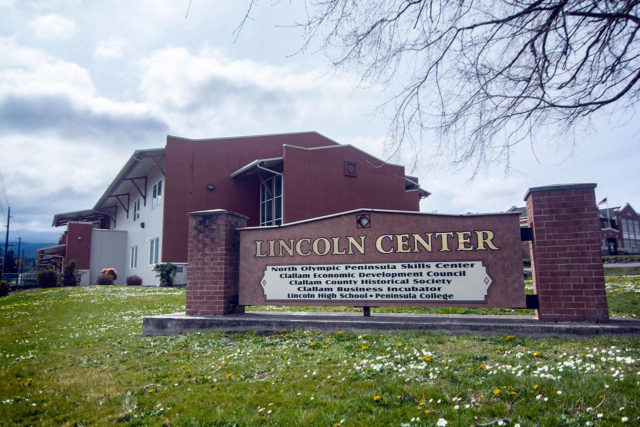 Port Angeles School District chief suggests use for Lincoln Center