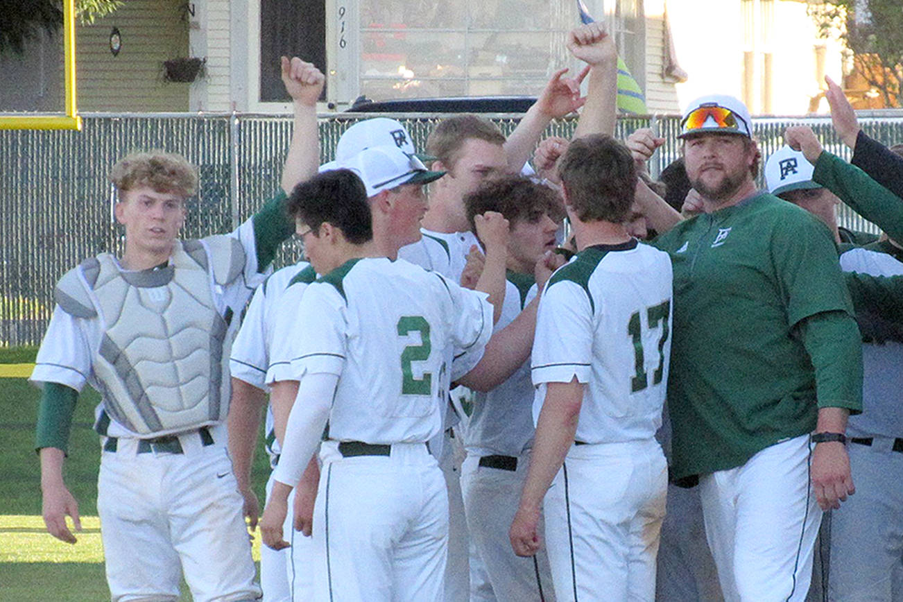 PREP BASEBALL: Port Angeles head coach Karl Myers stepping down