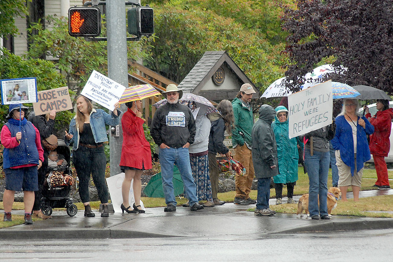 PHOTO: Port Angeles protesters demand closure of border camps