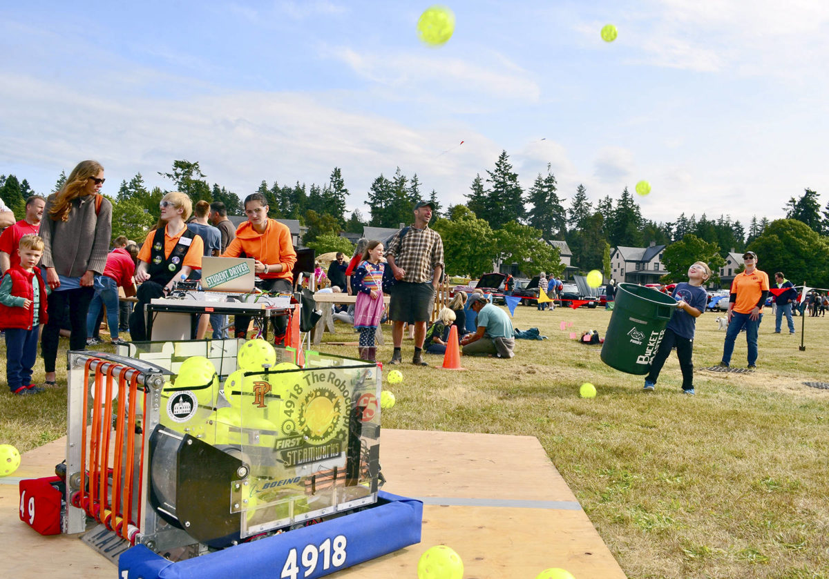 PHOTO GALLERY Port Townsend events draw crowds for Fourth of July