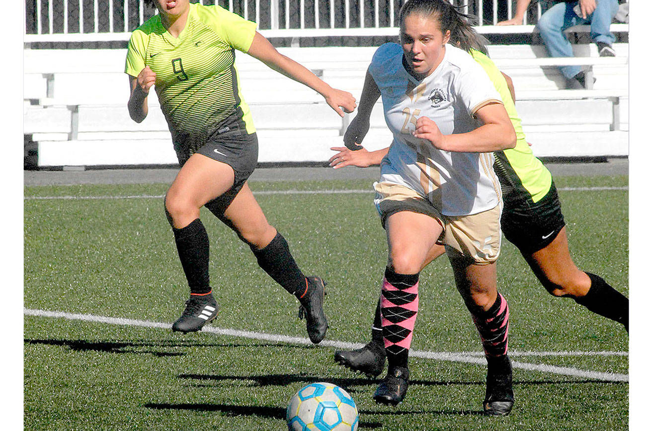 PENINSULA WOMEN’S SOCCER: Defending NWAC champs retool with big, strong team