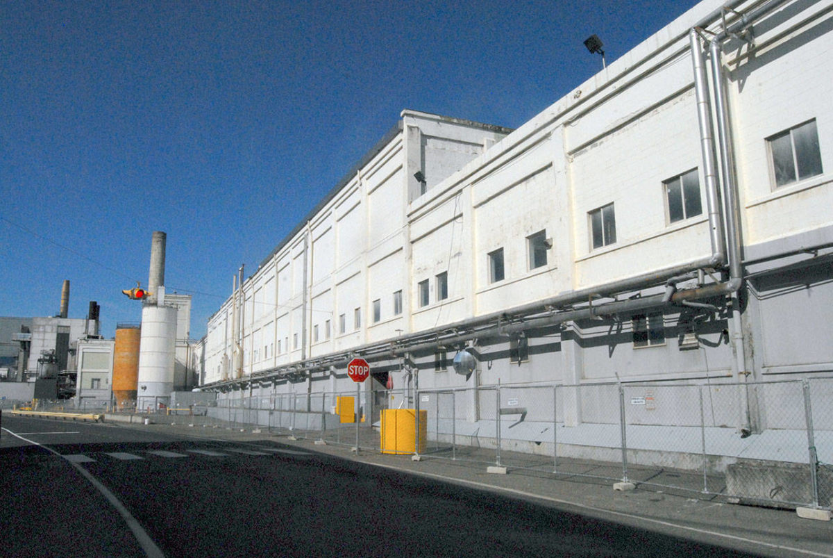 Paper mill prepares to reopen by end of year in Port Angeles