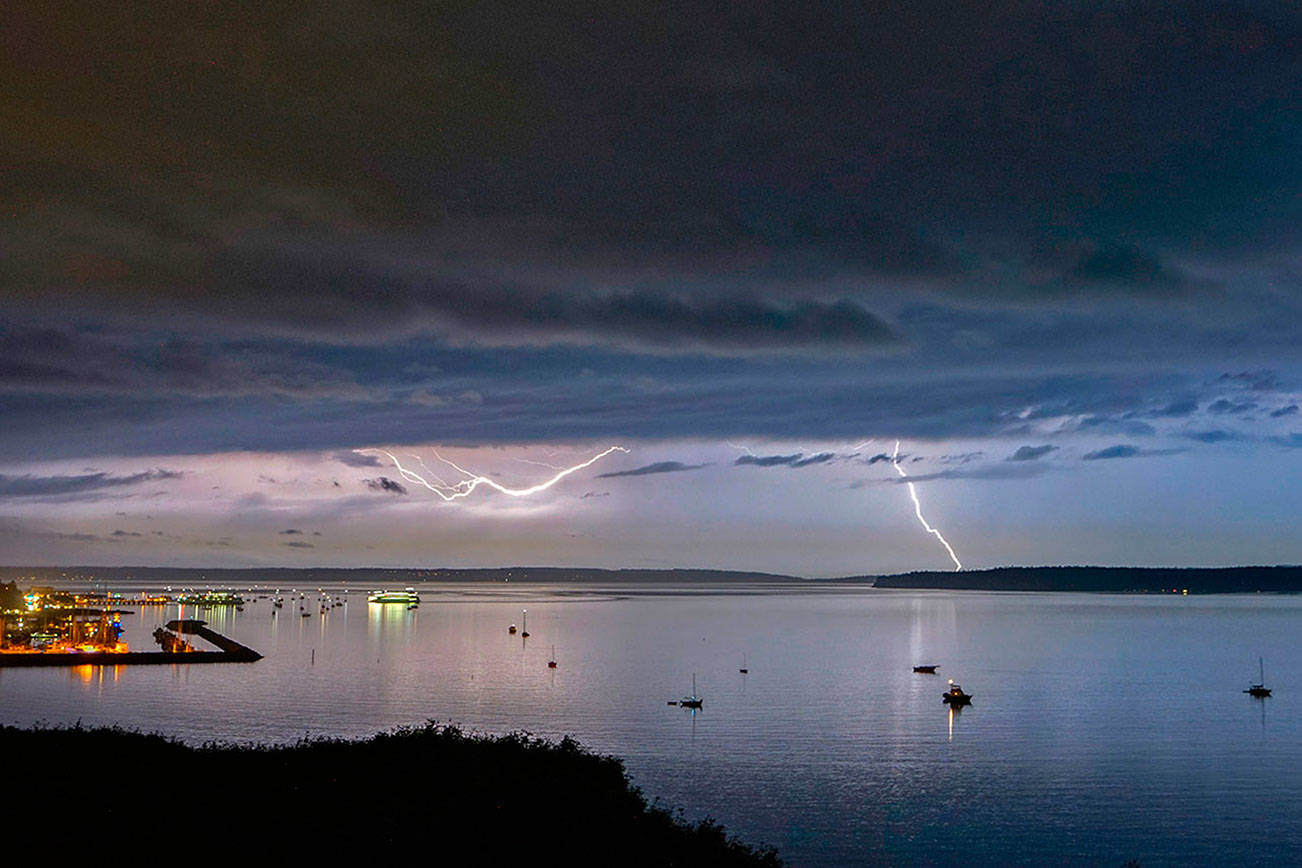 PHOTOS: Lightning crashes around Olympic Peninsula
