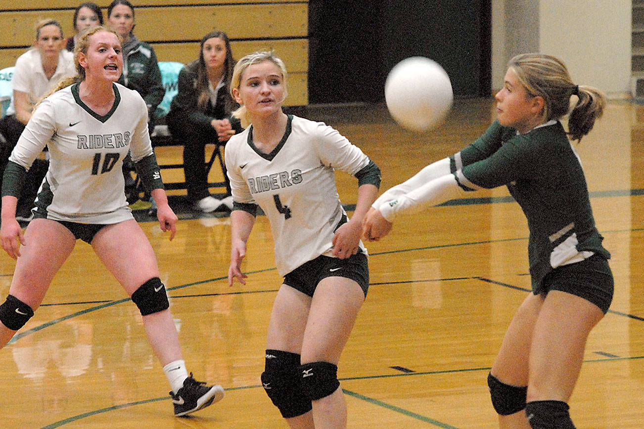 PREP ROUNDUP: PA spikers win second-straight 5-set match; PA, Sequim swimmers win