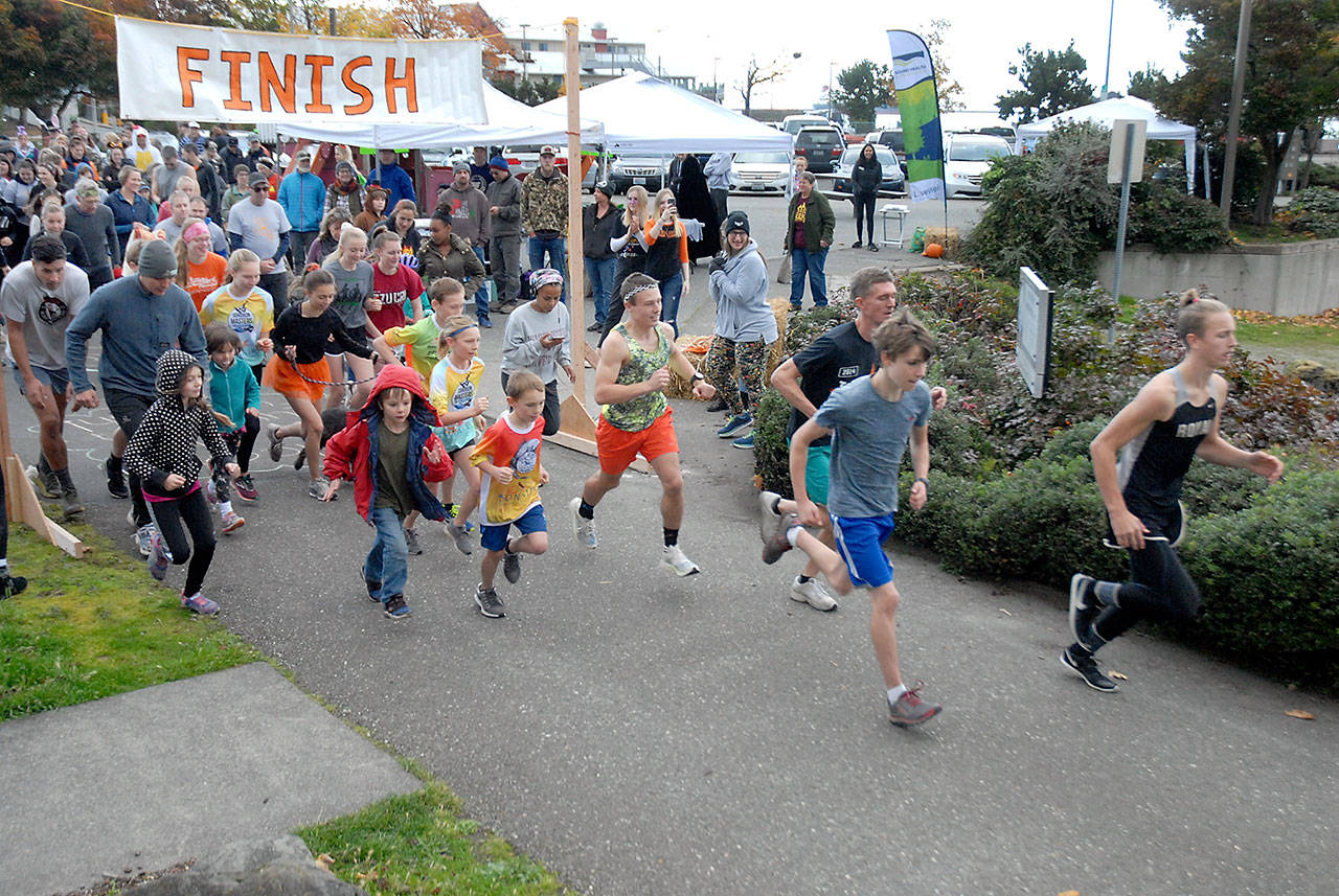 Pumpkin Fun Run raises spirits, scholarship funds