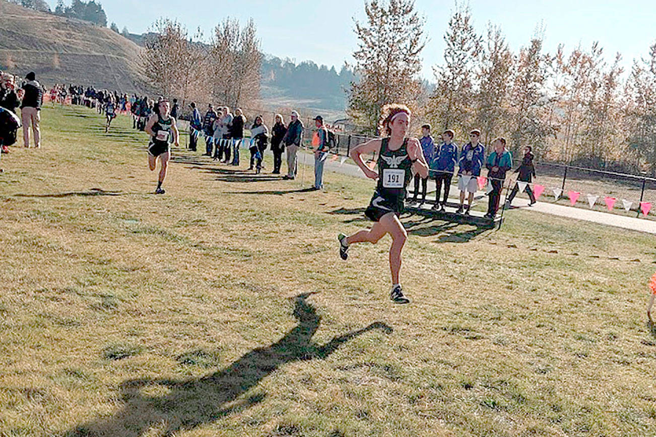 CROSS COUNTRY: Sequim’s Riley Pyeatt runs to West Central District crown