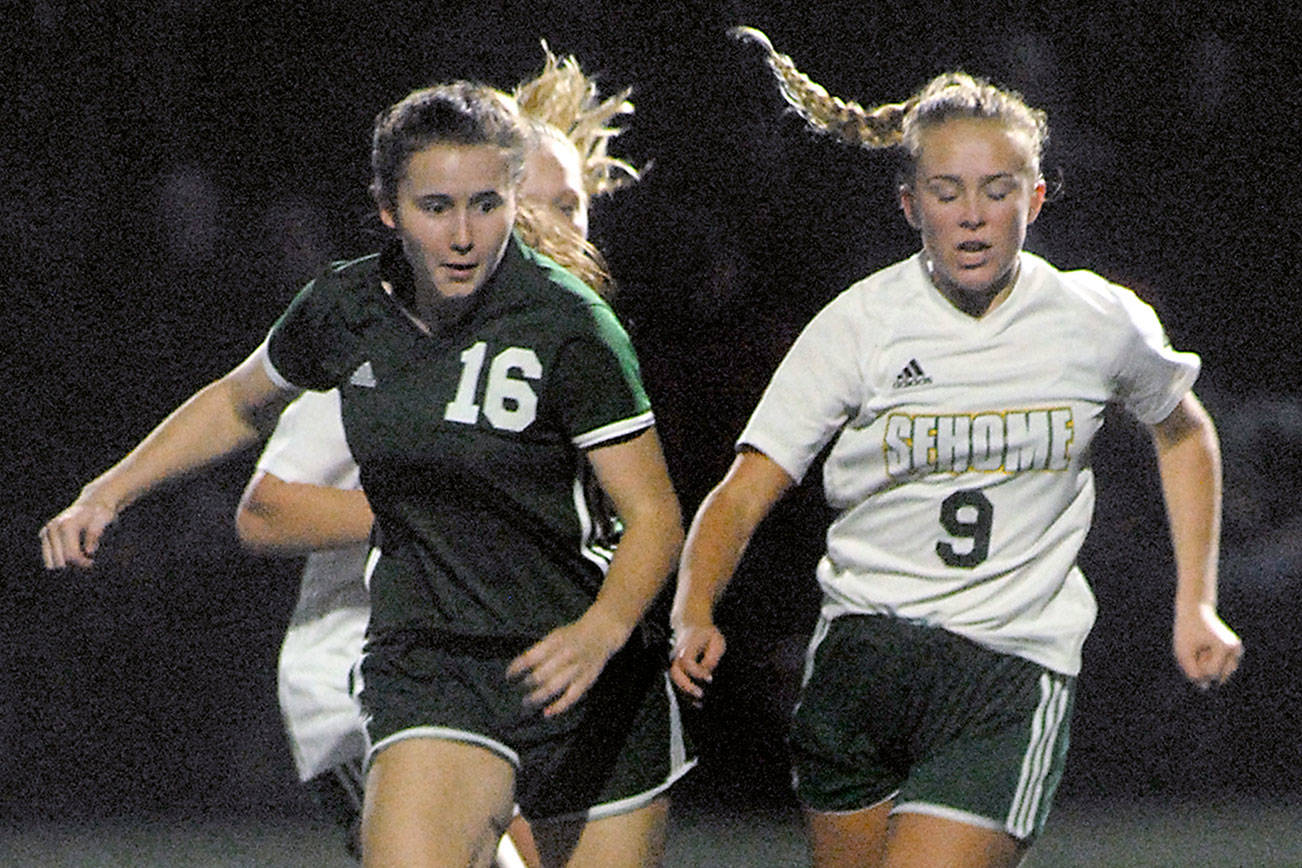 STATE SOCCER: Port Angeles pulls off the comeback with three-goal, second-half charge