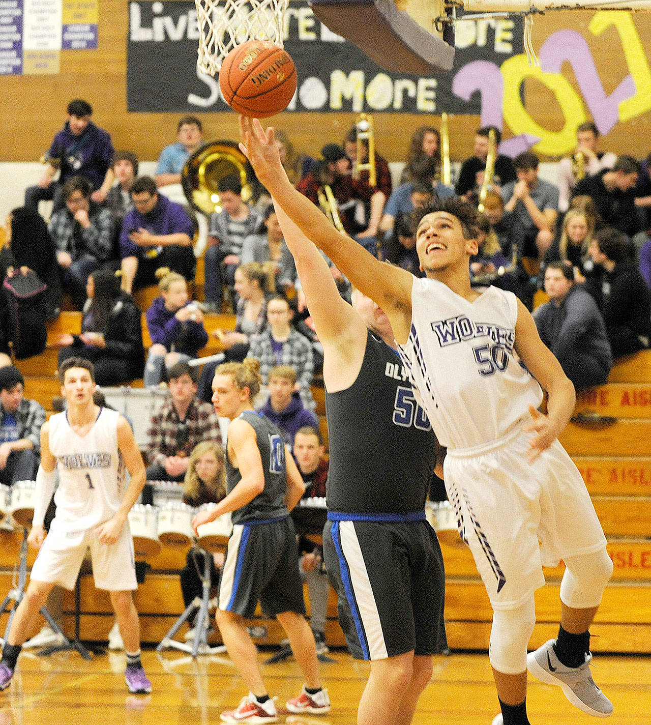 Sequim’s Hayden Eaton (50) will be counted on to use his 6-4 frame to give the Wolves an inside presence this season. (Michael Dashiell/Olympic Peninsula News Group)