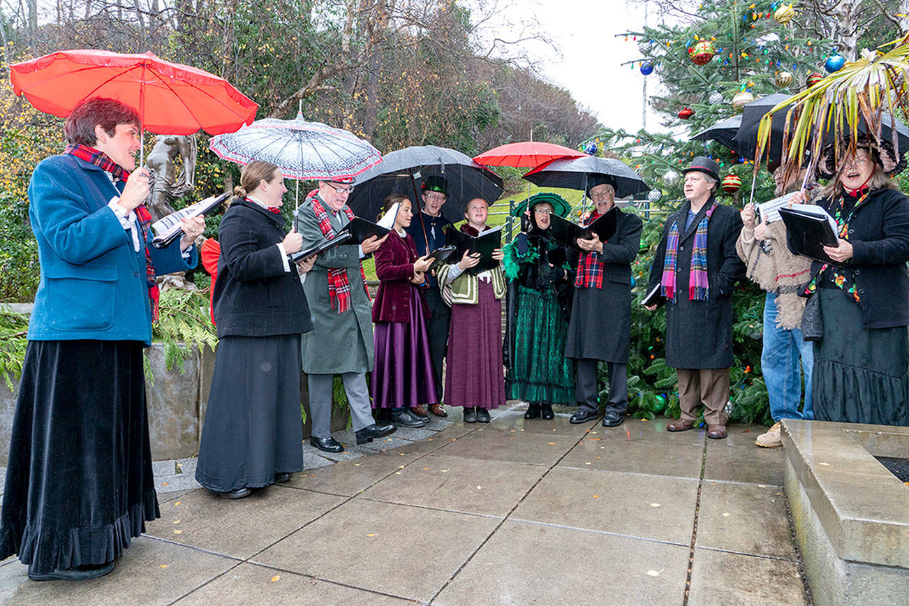 Holiday chorale sets tone for tree lighting later