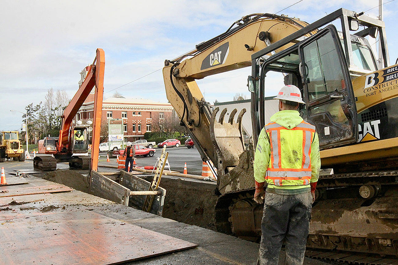 Lincoln Street/Highway 101 reopens after sewer repair