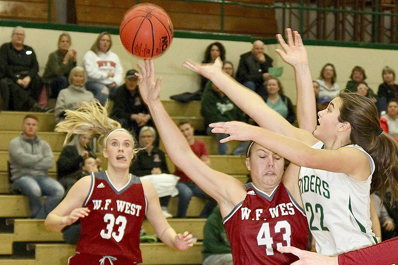 GIRLS BASKETBALL: Port Angeles goes baseline to beat state power W.F. West