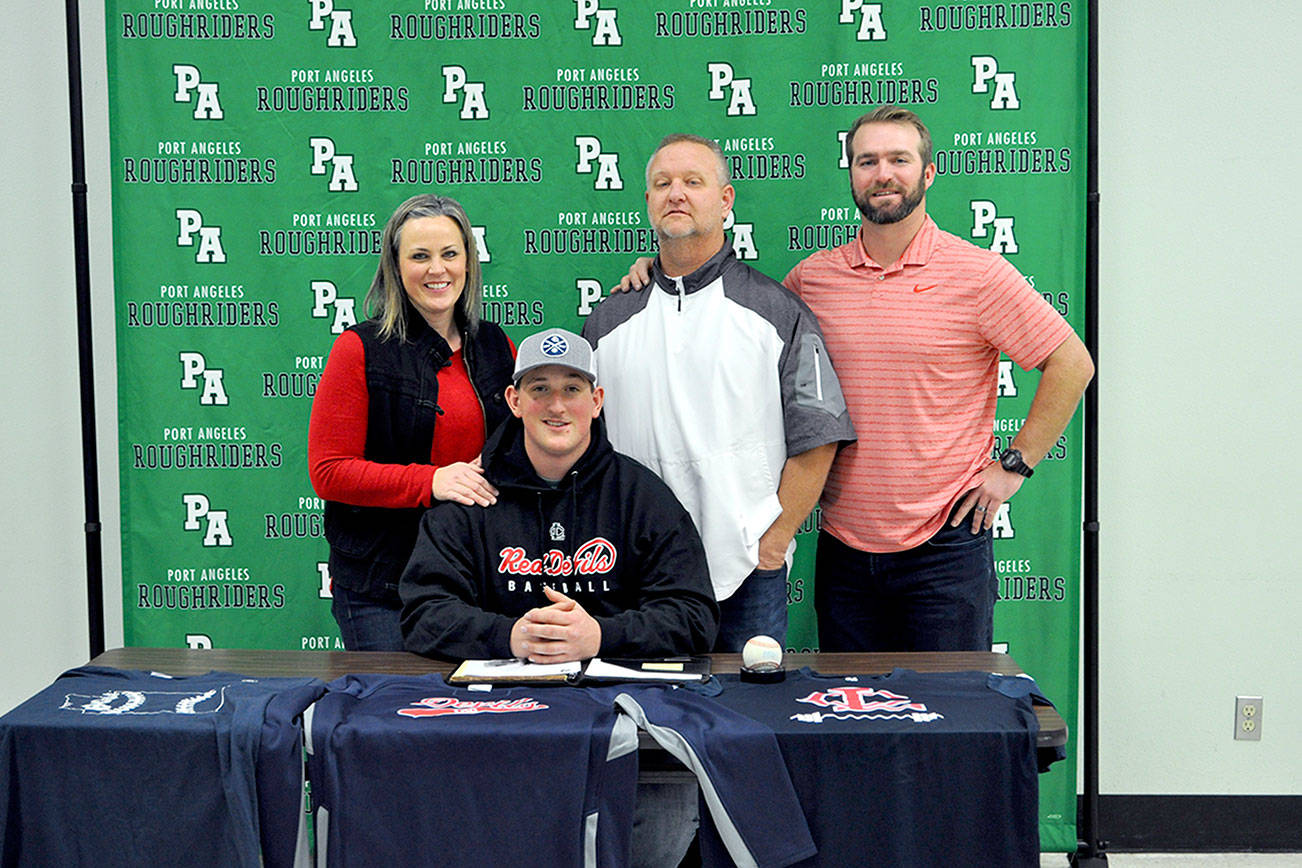 BASEBALL: Port Angeles’ Brody Merritt signs to play for Lower Columbia