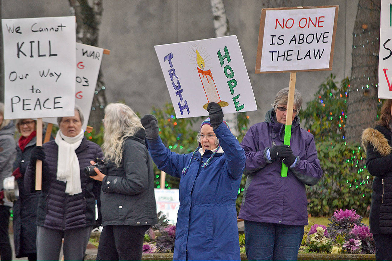 Anti-war protest in Sequim