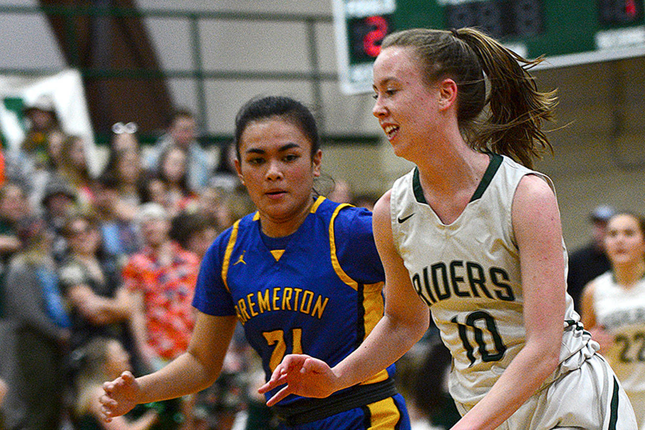 GIRLS BASKETBALL ROUNDUP: Roughriders romp, Sequim digs in defensively and Izzy Hammett scores 29 for Port Townsend in win