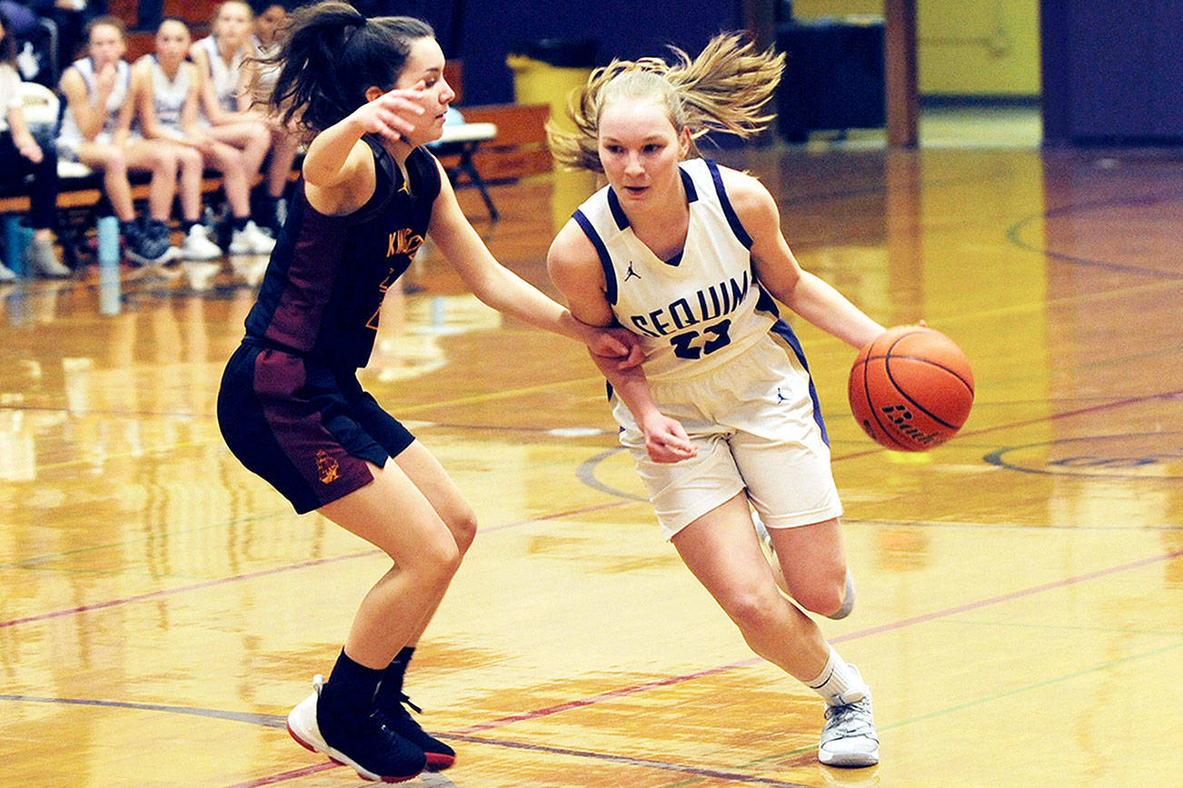 GIRLS BASKETBALL ROUNDUP: Sequim blasts Kingston, setting up first-place showdown with Port Angeles